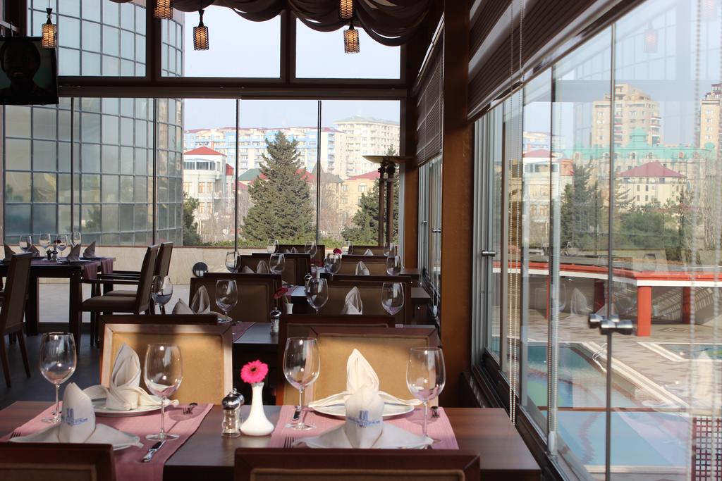 Crown Suite Hotel Baku
