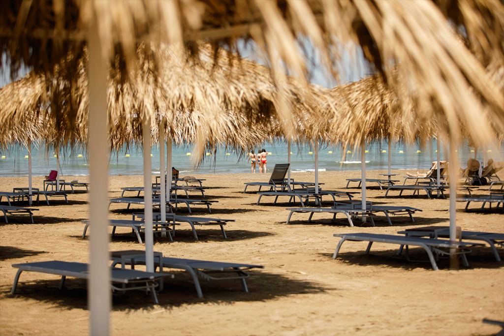 Sea Breeze Hotel