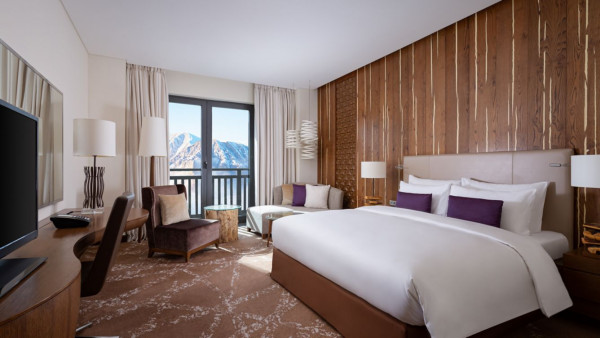 Deluxe Balcony Room