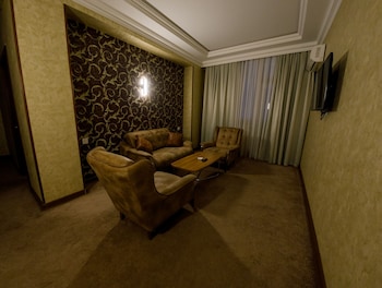 Junior Double Room