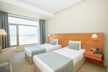 Standard Twin Room Sea View